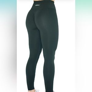 Forest Green Aurola “booty scrunch” full length leggings